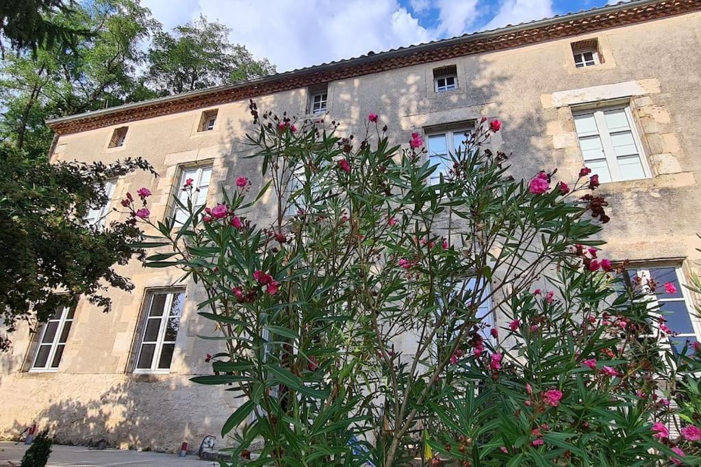Les Hauts De St Jacques Maison D'Exception 300M2, Jardin Arbore 2000M2 Pouzauges Exterior foto